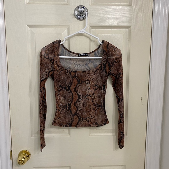 3/$20 Square Neck Snakeskin top - Picture 5 of 6